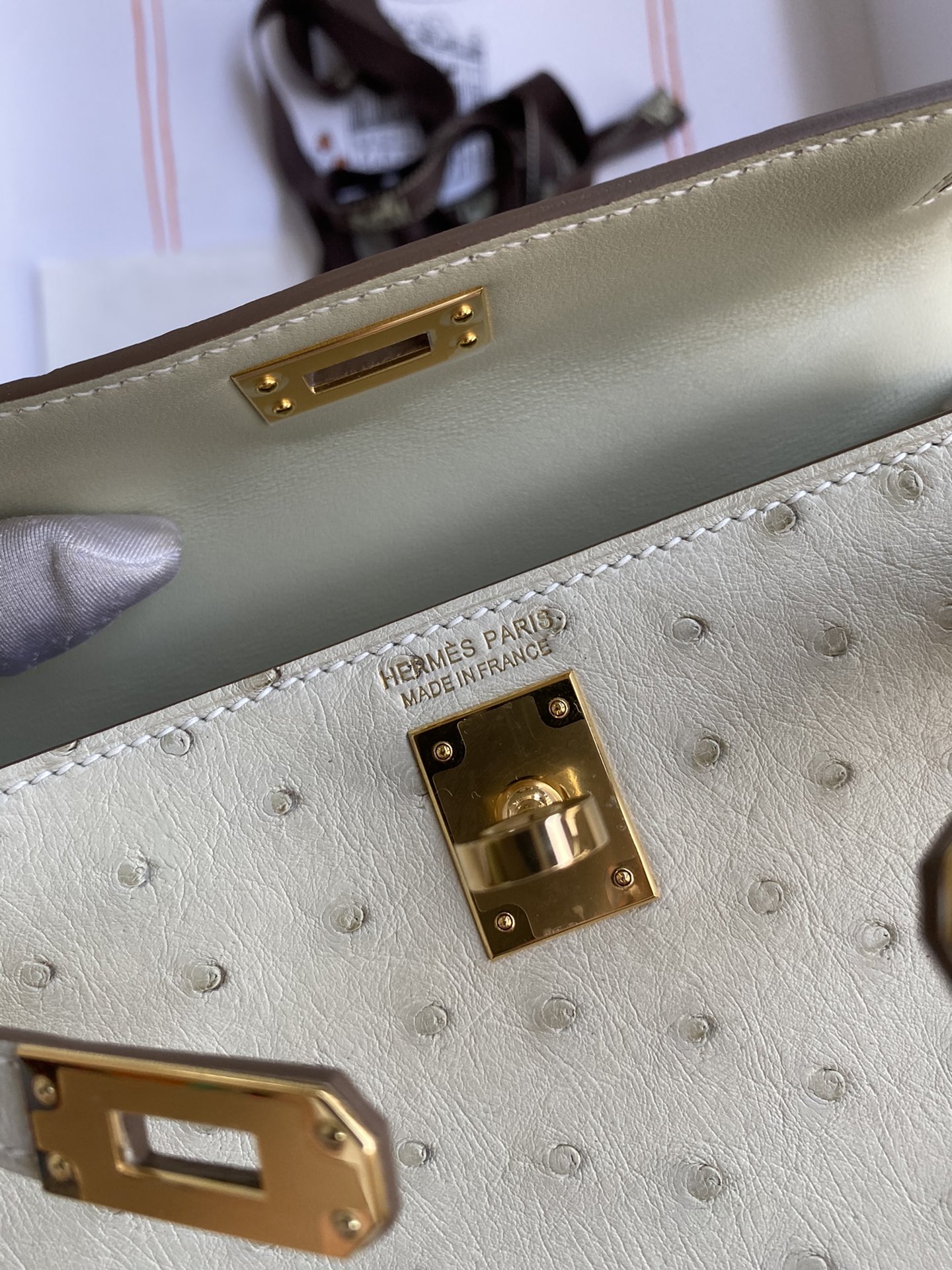 Hermes Kelly Mini II Bag 19CM In Beton Ostrich Leather